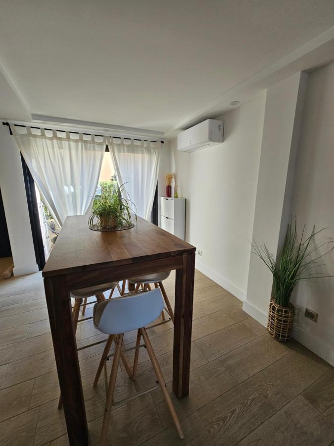 Tres Grand Deux Pieces Marines De Cogolin Apartment Exterior foto