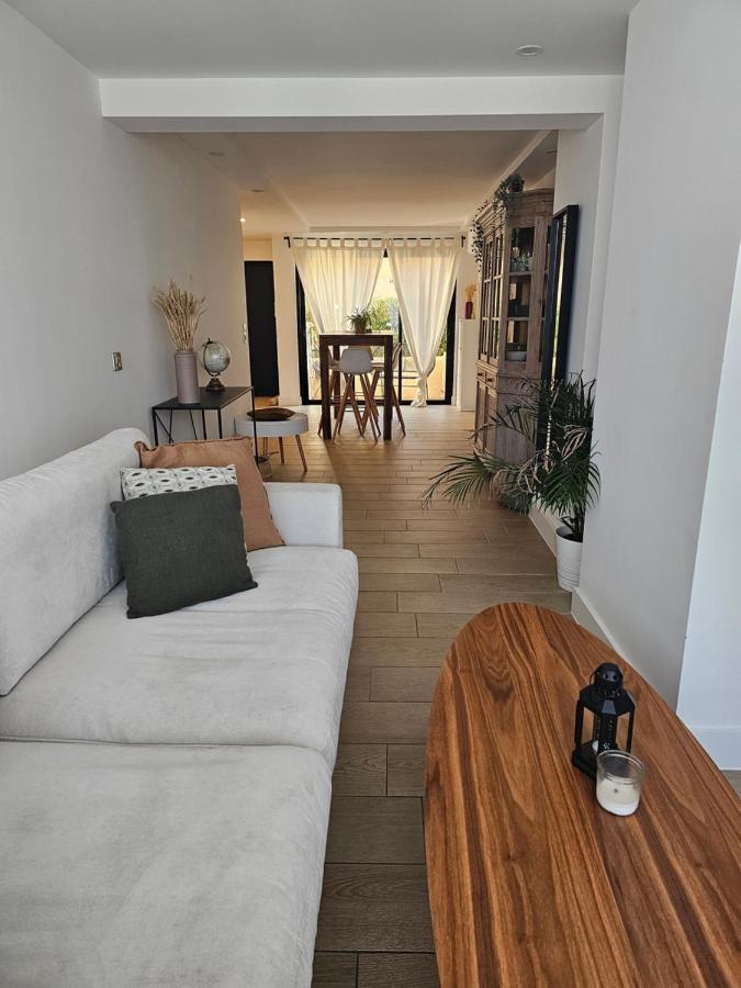 Tres Grand Deux Pieces Marines De Cogolin Apartment Exterior foto